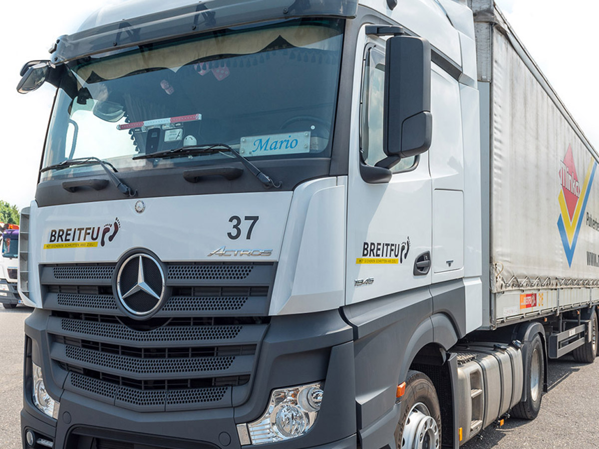 Sattelzuege-und-Haengerzuege-Oesterreich-Steiermark