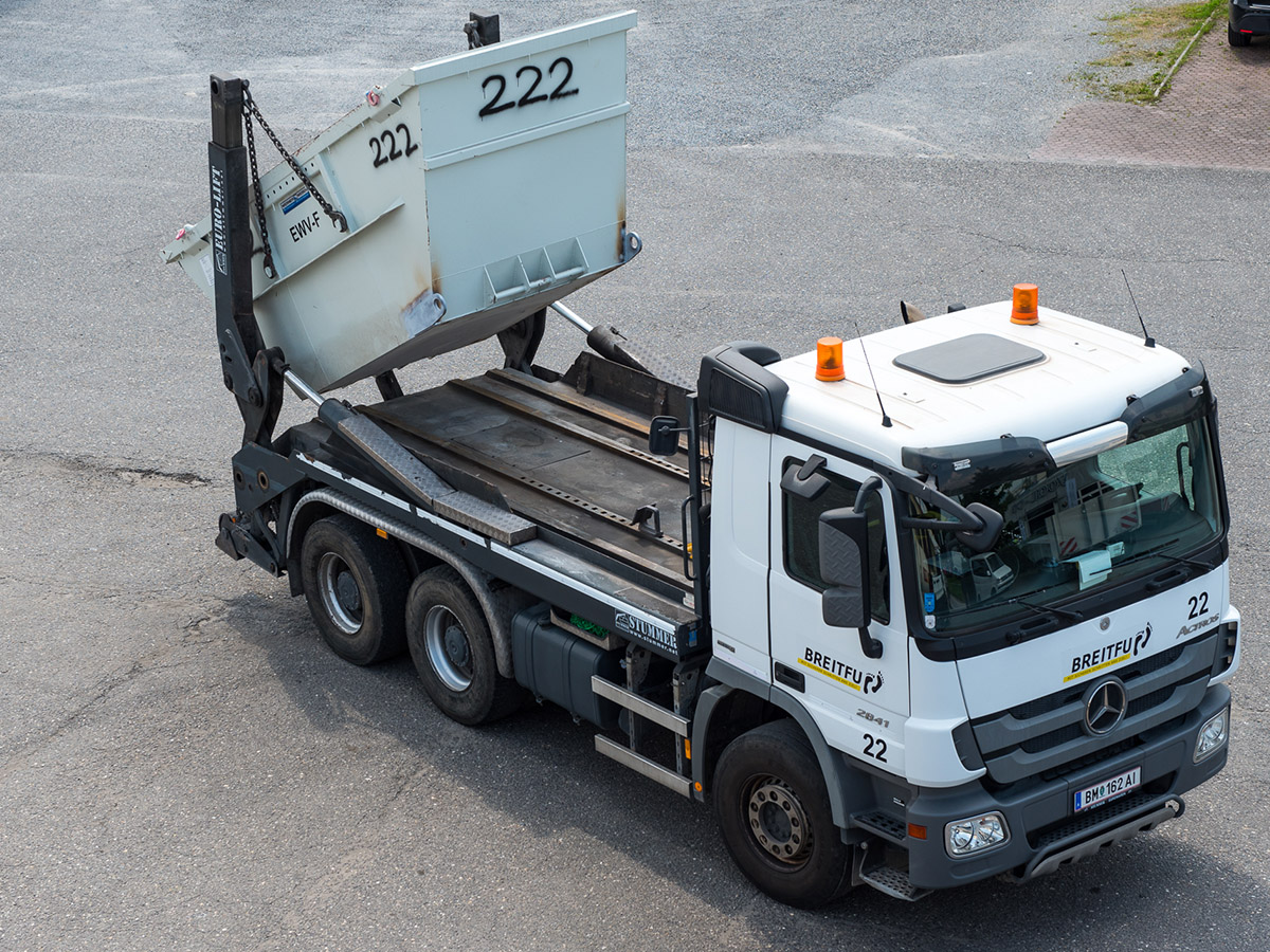 mulden-und-absetzkipper-transporte-sowie-entsorgung
